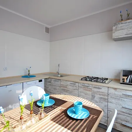 Luna 코워브제크